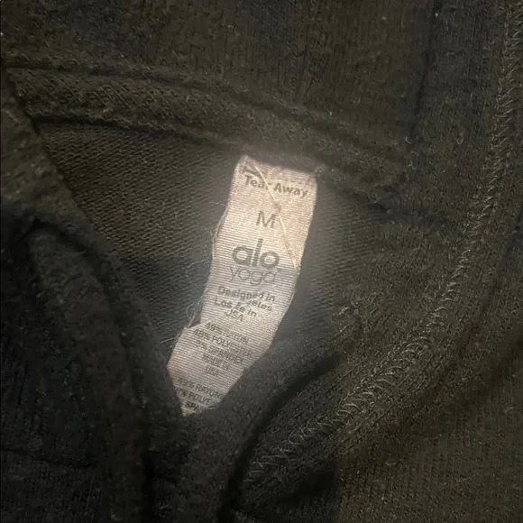 ALO Yoga Black YOGA Crop Hoodie - Picture 2 of 7